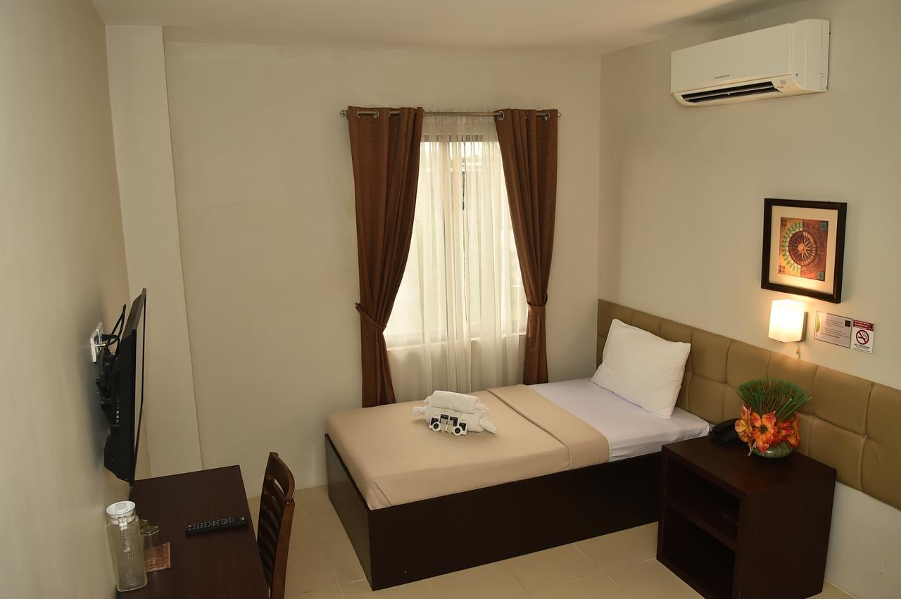Columbus Plaza Hotel General Santos City Luaran gambar